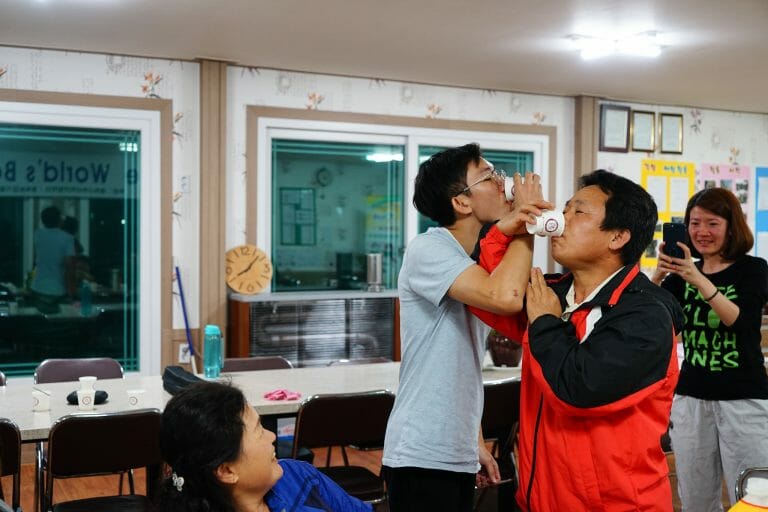 penang korean class
uBitto
korea field trip
farmping
farming
camping
korea
socializing
korean lifestyle
soju
korean tradition 