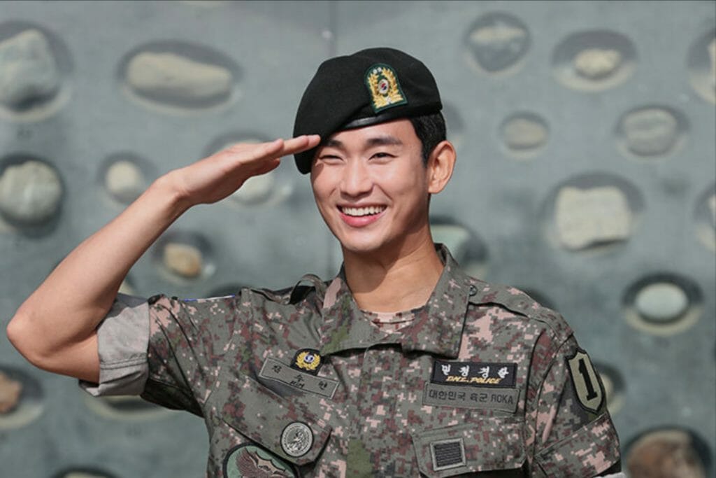 kim soo hyun
kim soo hyun military
military service
my love from the star
do min joon